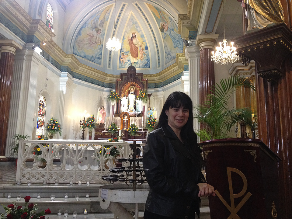 Canto de funerales Ministerio de Silvia Rodriguez